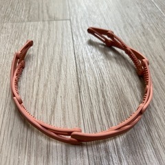 『値下げ』カチューシャ　折りたたみタイプ　ピンク