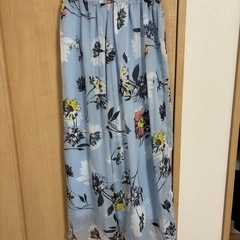 パンツ　サイズM