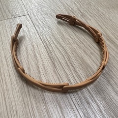 『値下げ』カチューシャ　折りたたみタイプ　ベージュ