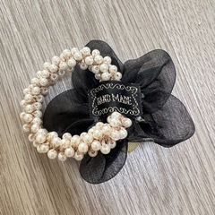 ヘアゴム　ブラックの画像