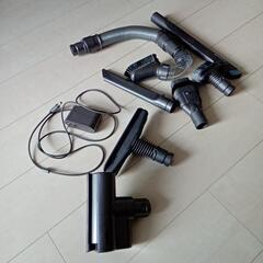 値下げしました。ジャンク　　　ダイソン掃除機の付属品の画像