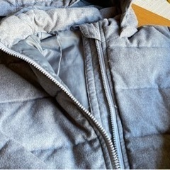 無印こども洗える中わたフードジャケットの画像