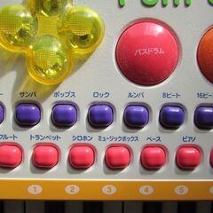 電子ピアノの画像