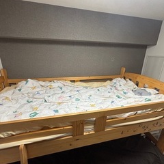 2段ベッドの画像