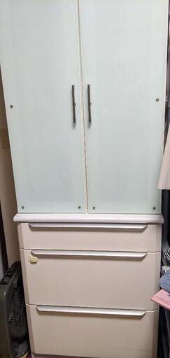 〈値下げ〉食器棚その他収納できる棚