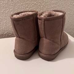 未使用18cm子供ブーツの画像