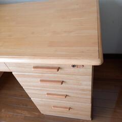 本棚付き学習机の画像