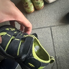 keenサンダルの画像