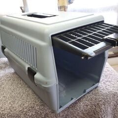 小型ペットキャリーの画像