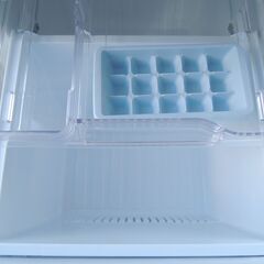 △MITSUBISHI 三菱 ノンフロン冷凍冷蔵庫 MR－P15EG－W形 動作品 2021年製 ホワイト/管理3920の画像
