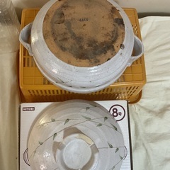 ☺️土鍋　8号　3〜4人用　25✖️h8cm➕蓋　ニトリ　灰色柄の画像