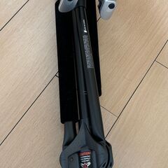 ギタースタンド（折りたたみ可）の画像