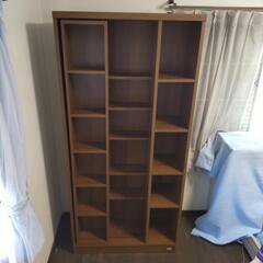 スライド式本棚の画像