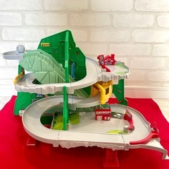 トミカ　トンネルくぐって　山登りドライブの画像