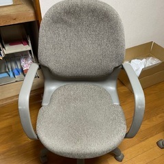 デスクチェア