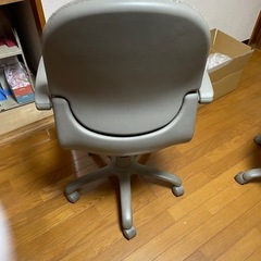 デスクチェアの画像