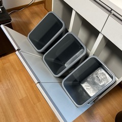 お話し中　ダストボックス　ホワイト　　　の画像