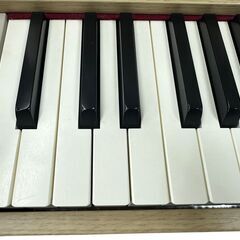 17093 美品 Roland 電子ピアノ F701-LA ライトオーク 2022製 88鍵 動作確認済み スリムピアノ Bluetoothの画像