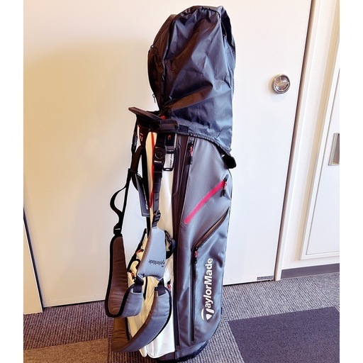 ［新品］TaylorMade キャディバッグ グレー/ホワイト/レッド TaylorMade キャディバッグ ホワイト/レッド - メルカリ