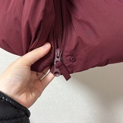 ユニクロ　UNIQLO　シームレスダウン　ショートコートの画像