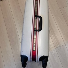 キャリーケースの画像