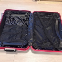 キャリーケースの画像