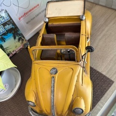 ビートル風オープンカーの画像