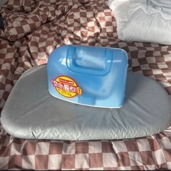 ヒタチ　コードレススチームアイロンの画像