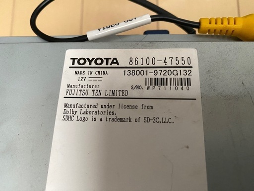 トヨタ純正ナビ DSZT-YC4T ジャンク？