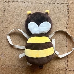 ベビー　転倒防止　クッション　蜂