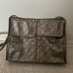 お値下げ【ゲラルディーニ】ショルダーバッグ