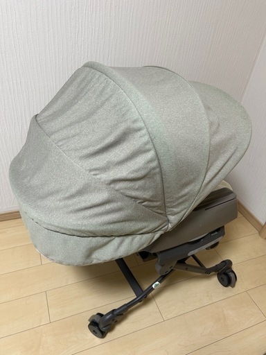 コンビ　ネムリラ　オートスイング　BEDi EG　上位モデル　お値下げしました！