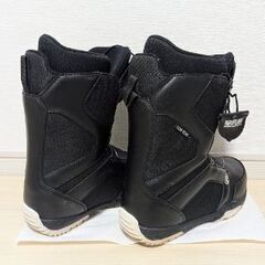 FLOW スノボブーツ ダイヤル式 / スノーボードの画像