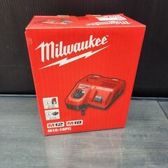 ♭【未使用品】ミルウォーキー　Milwaukee　M12-M18 充電器　M12-18FC【ハンズクラフト熊本けやき通り店】【引き取り限定】の画像