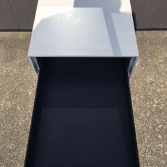 【宅急便160/カギ2本付き/キャスター付き】 PLUS/プラス　3段デスクワゴン・キャビネット・袖机・脇机　W395㎜×D550㎜×H615㎜の画像