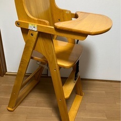 ベビーハイチェアの画像