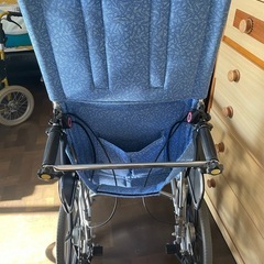 車椅子の画像