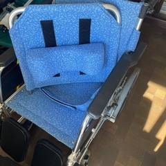 車椅子の画像