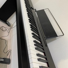 電子ピアノ Privia　の画像