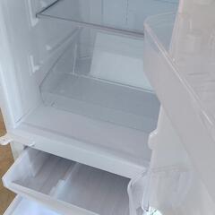 美品！半額未満！右開きでも左開きでも！都内引き取り限定！SHARP ノンフロン冷凍冷蔵庫 SJ-D14E-W 白の画像