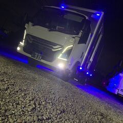 業務拡大に伴いドライバーと助手スタッフを大募集の画像