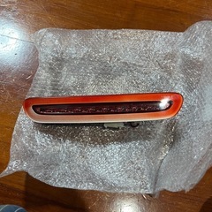 ハイエースLEDハイマウント
