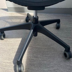 オカムラ　シナーラ　チェア　オフィスチェアの画像