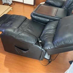 3人掛け電動ソファの画像