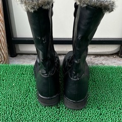 【中古】レディースブーツMサイズファスナー付30cmの画像
