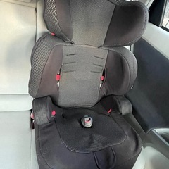 無料でお譲りしますジュニアシートキッズシートチャイルドシートの画像