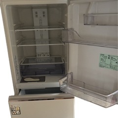冷蔵庫◇三菱 MITSUBISHI◇3ドア◇2019年製◇MR-CX27D◇272L◇動作品◇中古品の画像