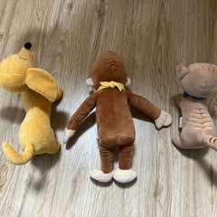 おさるのジョージぬいぐるみセットの画像