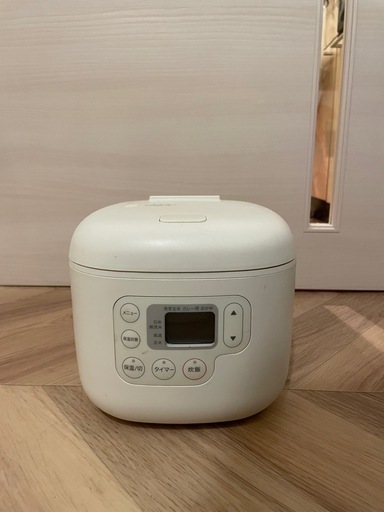 無印良品 しゃもじ置き付き炊飯器 3合 MJ-RC3A