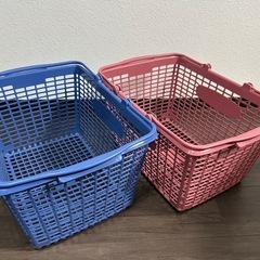 買い物かご2個